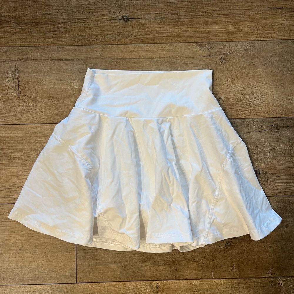 Amazon Tennis Skirt - White